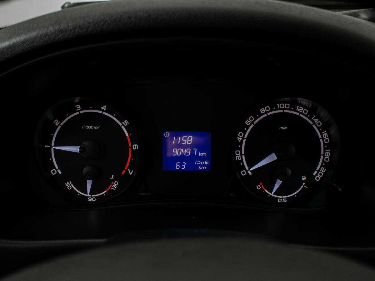 Lada (ВАЗ) Priora 2017 года с пробегом. Фото: #9