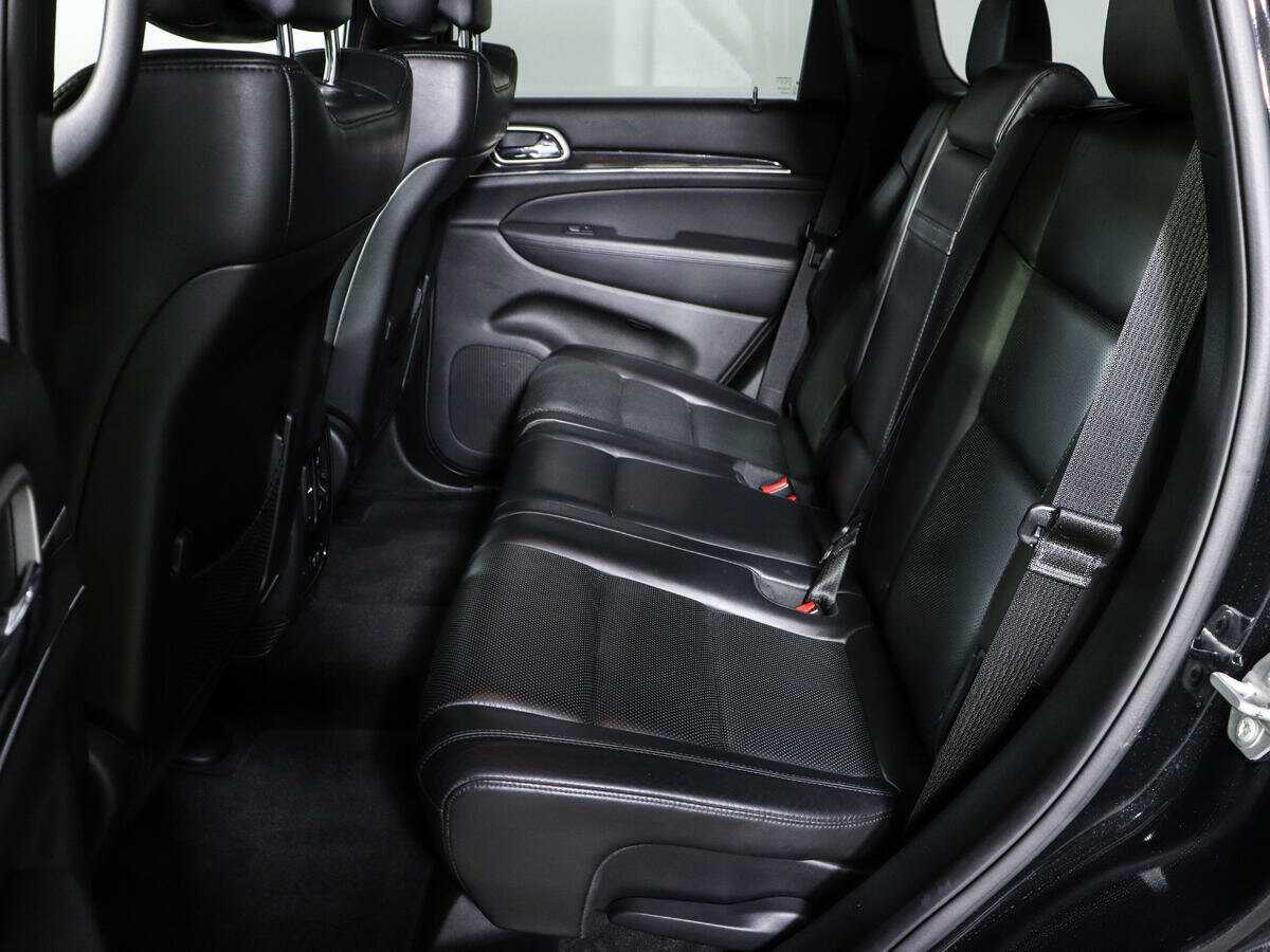 Jeep Grand Cherokee 2018 года с пробегом. Фото: #7