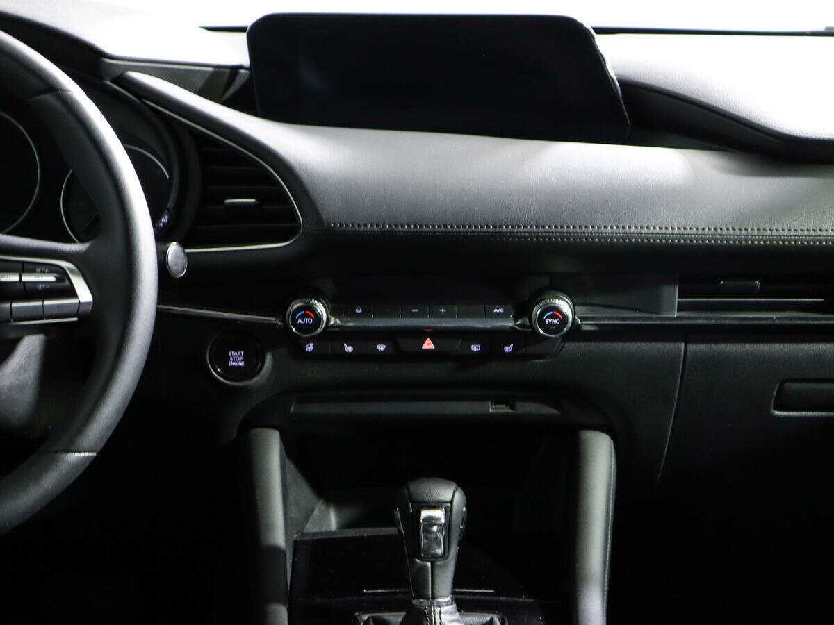 Mazda 3 2019 года с пробегом. Фото: #12