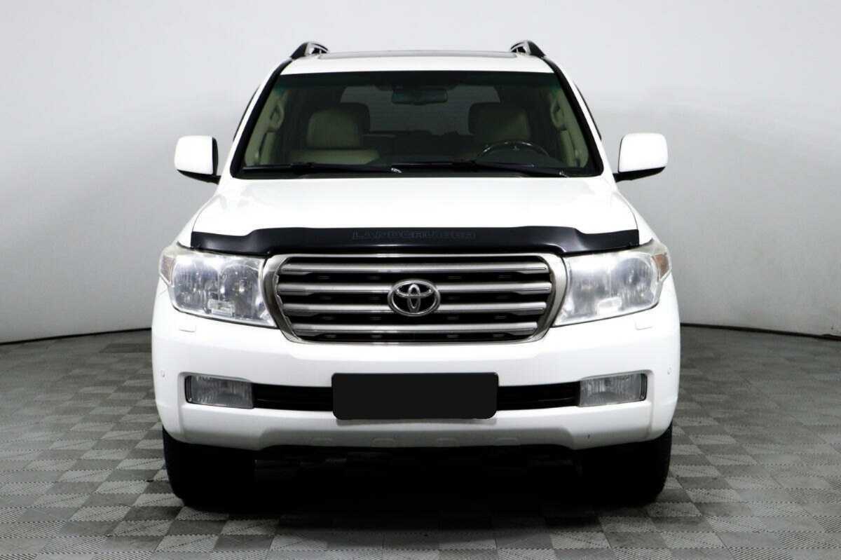 Toyota Land Cruiser 2011 года с пробегом. Фото: #1
