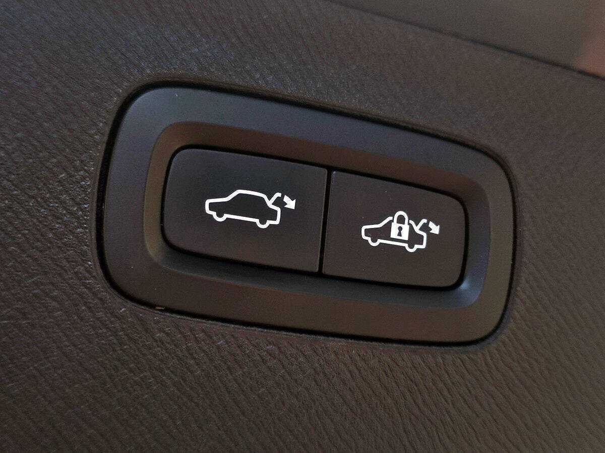 Volvo XC90 2020 года с пробегом. Фото: #8