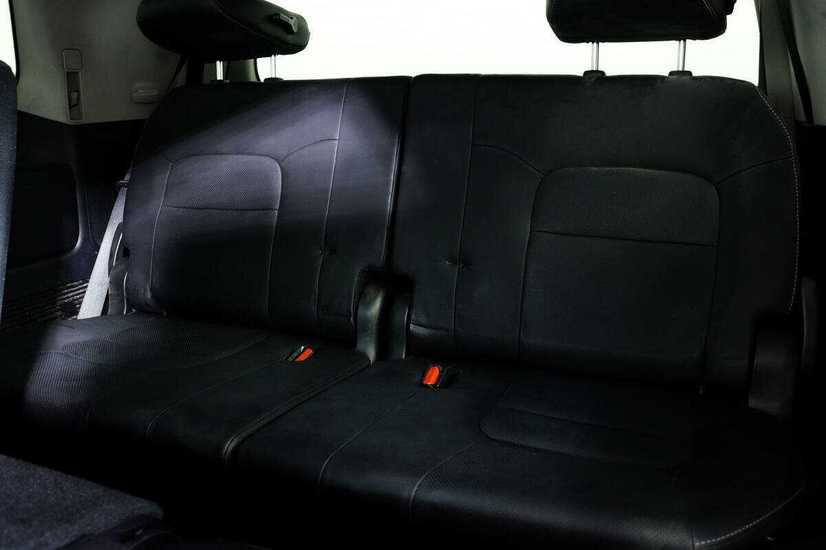 Toyota Land Cruiser 2012 года с пробегом. Фото: #12