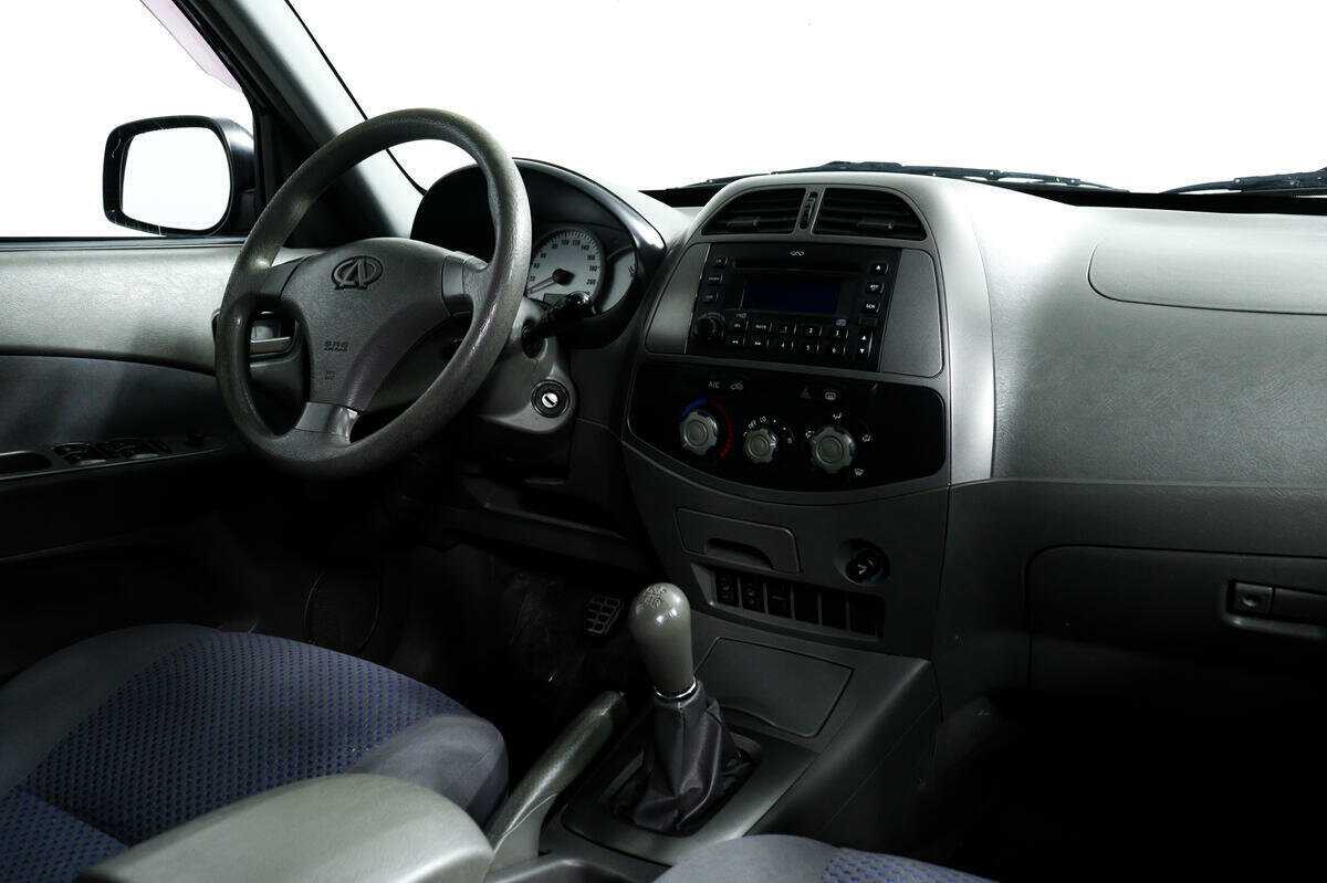 Chery Tiggo (T11) 2010 года с пробегом. Фото: #8