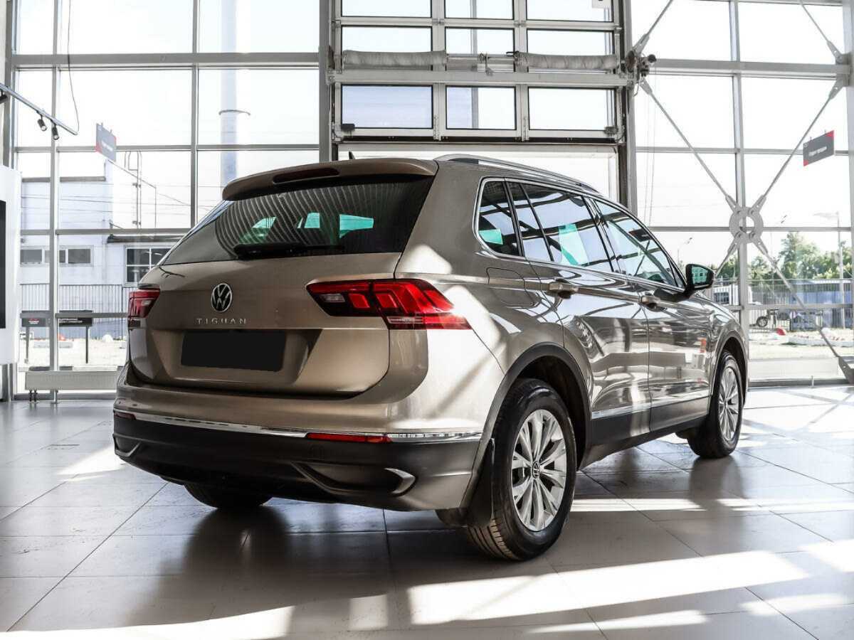 Volkswagen Tiguan 2021 года с пробегом. Фото: #4