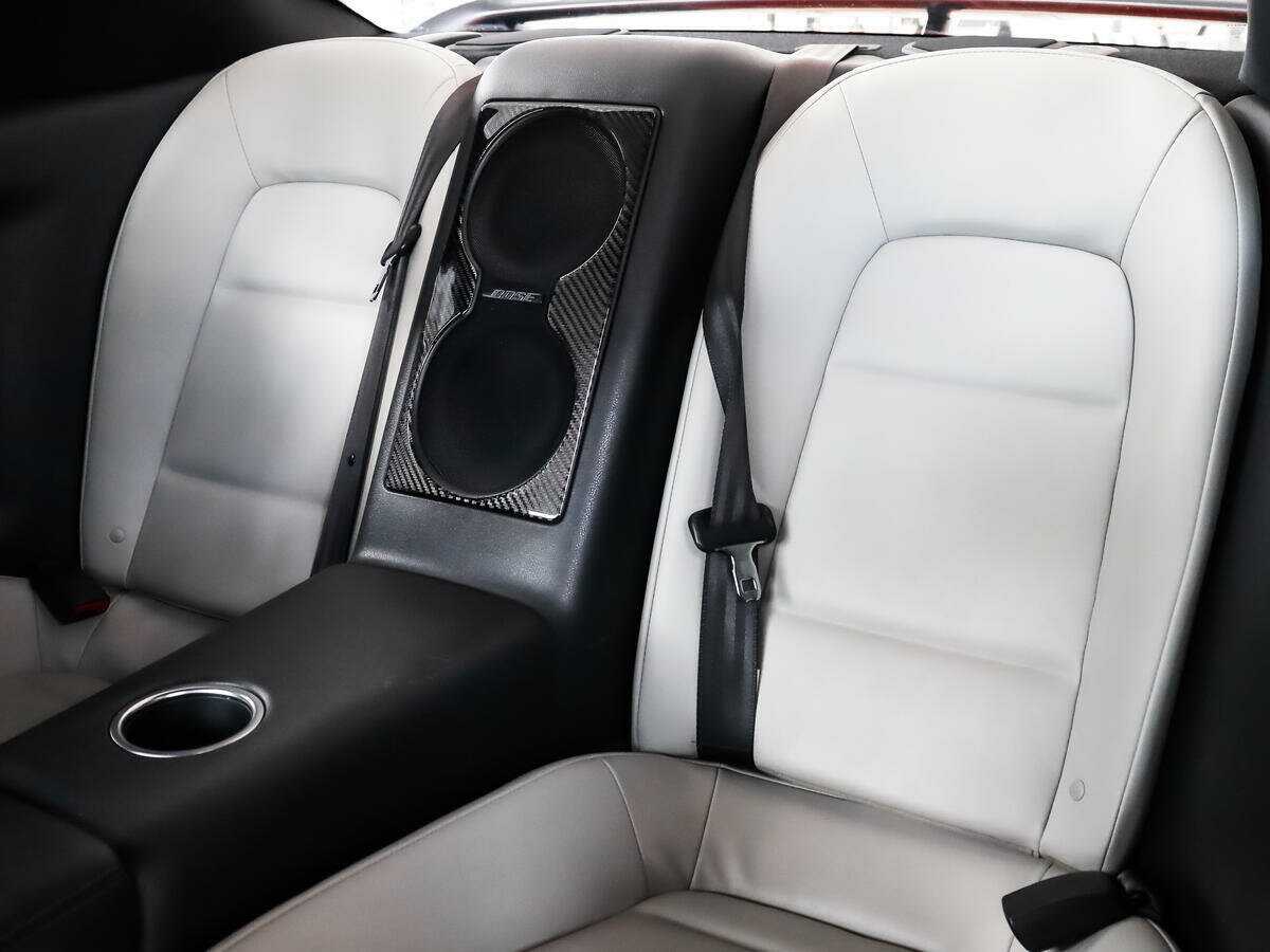 Nissan GT-R 2010 года с пробегом. Фото: #12