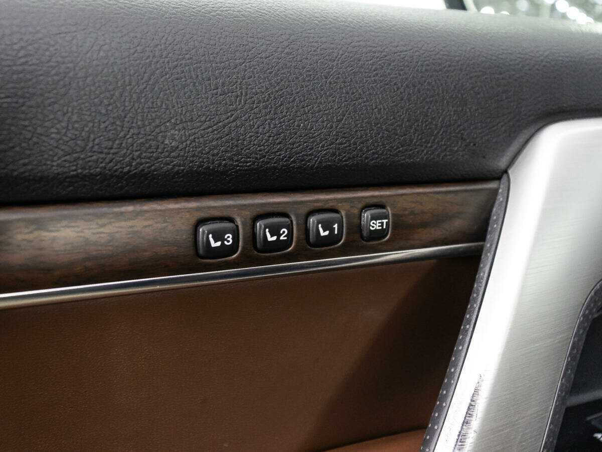 Toyota Land Cruiser 2016 года с пробегом. Фото: #14