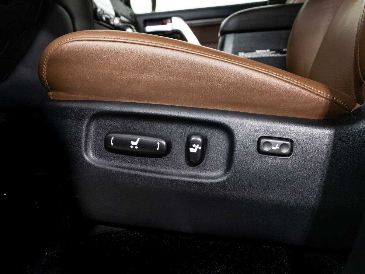 Toyota Land Cruiser 2016 года с пробегом. Фото: #15