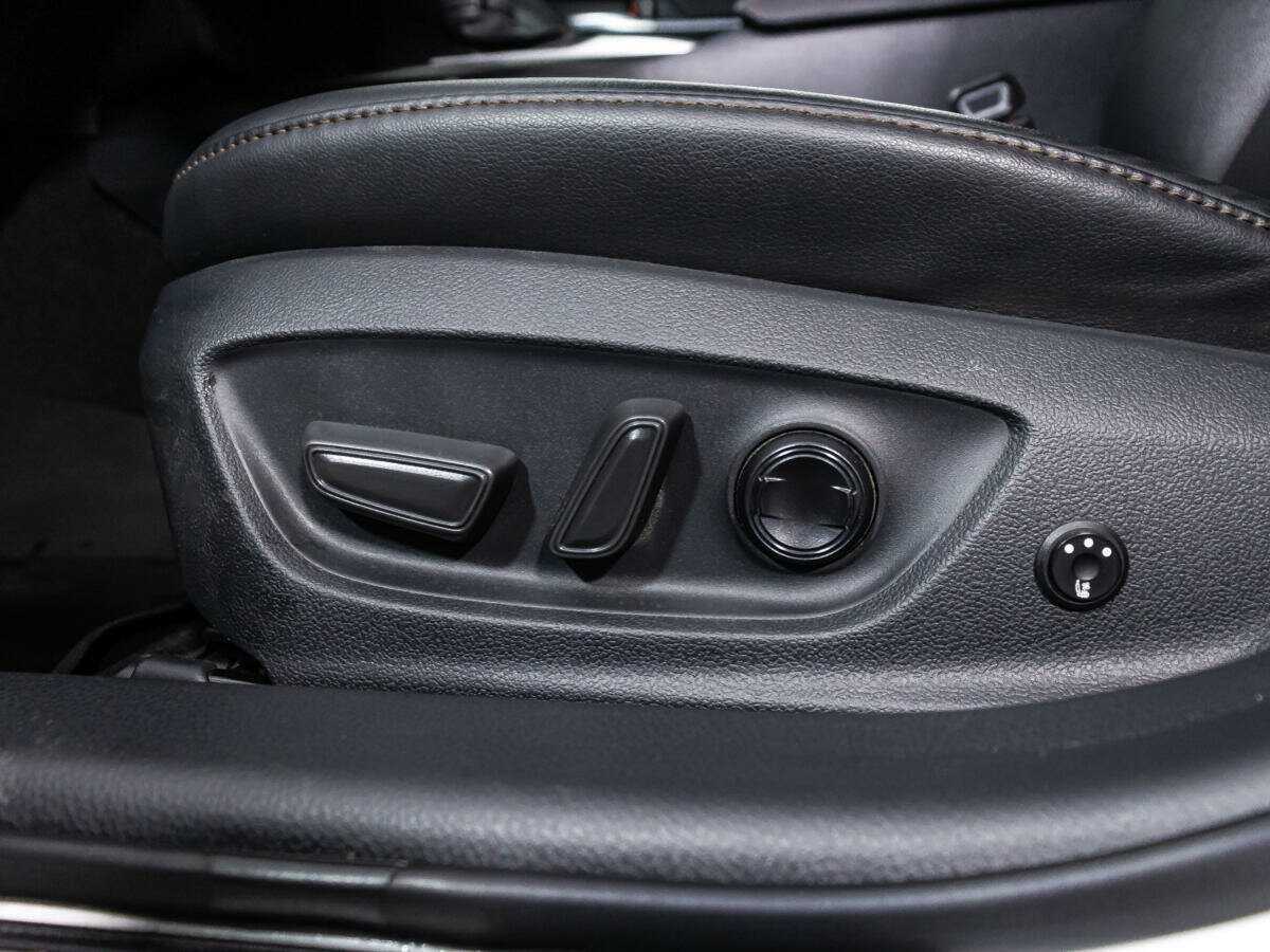 Toyota Camry 2022 года с пробегом. Фото: #14