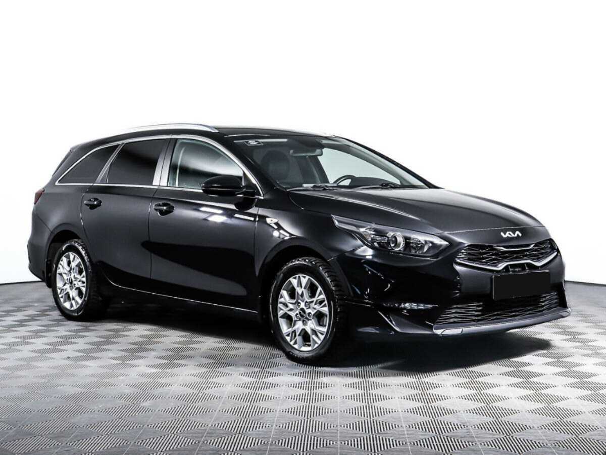 Kia Ceed 2021 года с пробегом. Фото: #2