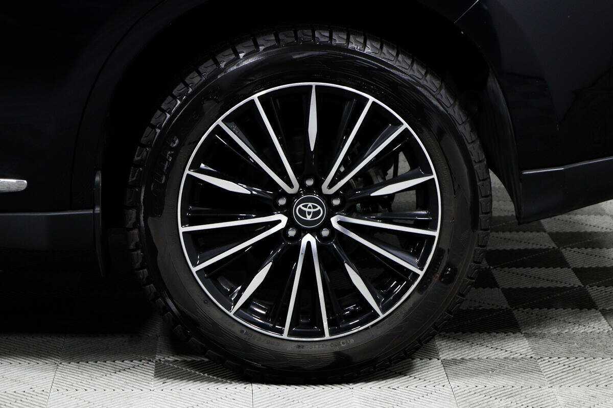 Toyota Harrier 2019 года с пробегом. Фото: #13