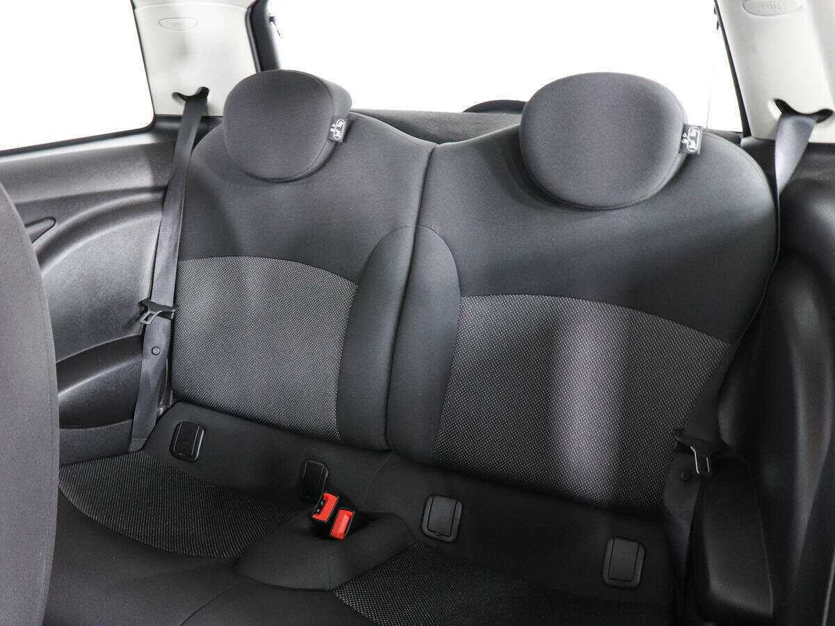 Mini Hatch 2012 года с пробегом. Фото: #11