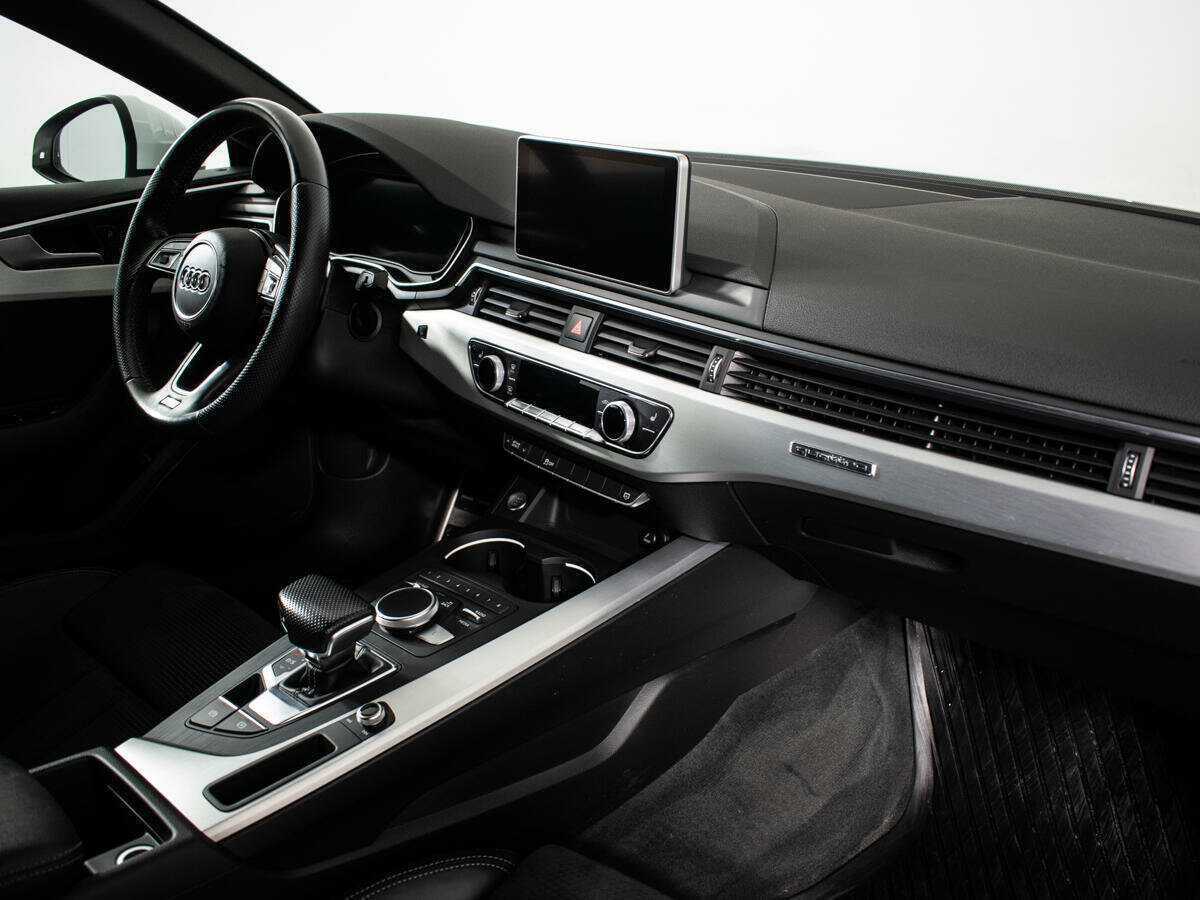 Audi A5 2017 года с пробегом. Фото: #4