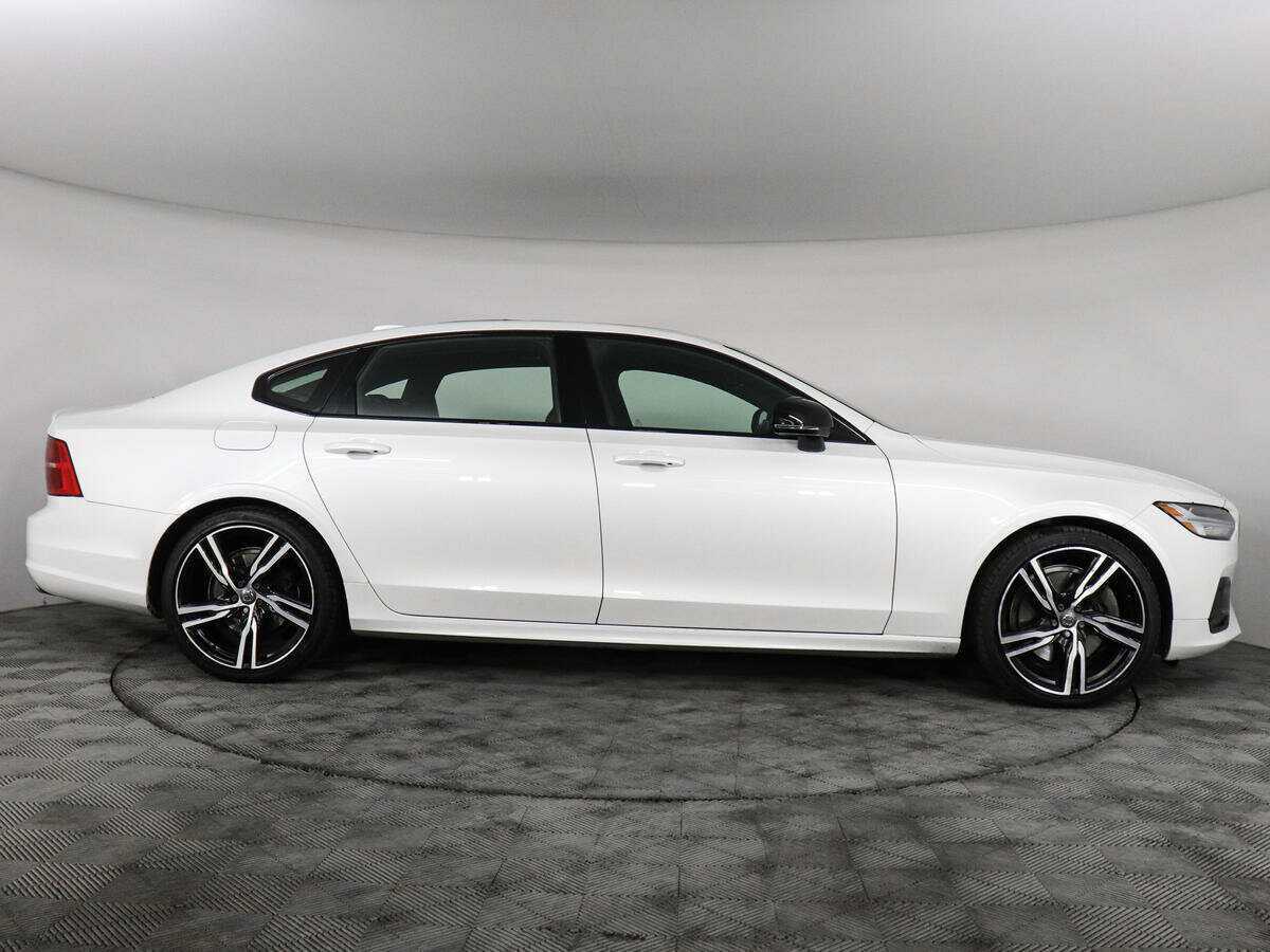 Volvo S90 2020 года с пробегом. Фото: #3