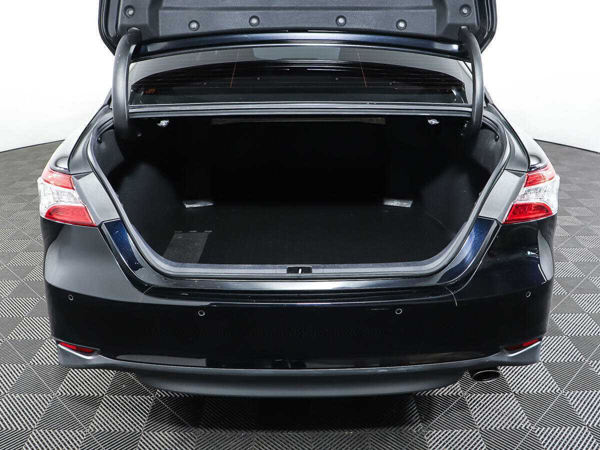 Toyota Camry 2021 года с пробегом. Фото: #9