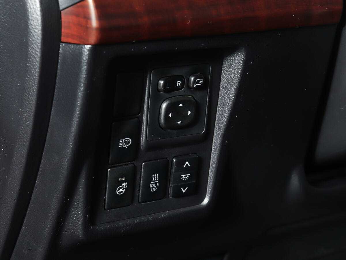 Toyota Land Cruiser Prado 2016 года с пробегом. Фото: #16