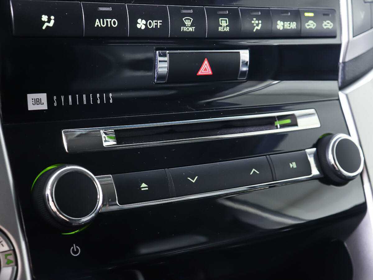 Toyota Land Cruiser 2012 года с пробегом. Фото: #20