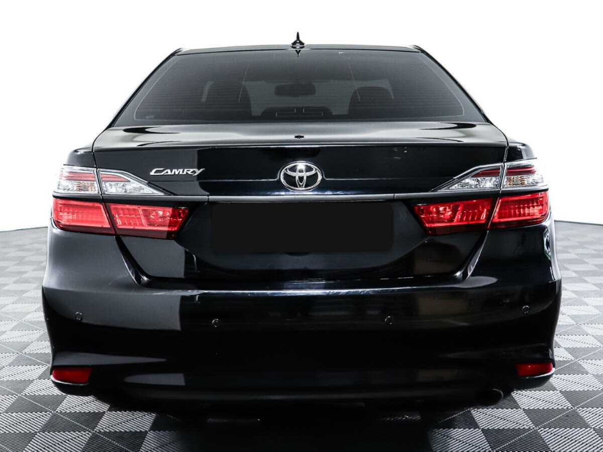 Toyota Camry 2017 года с пробегом. Фото: #5