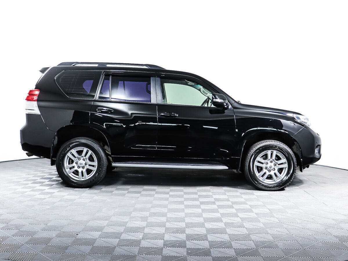 Toyota Land Cruiser Prado 2010 года с пробегом. Фото: #3