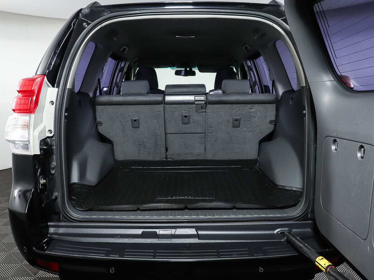 Toyota Land Cruiser Prado 2010 года с пробегом. Фото: #9