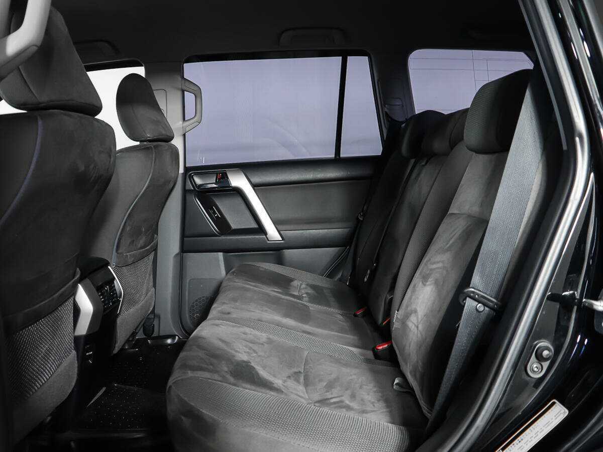 Toyota Land Cruiser Prado 2010 года с пробегом. Фото: #11