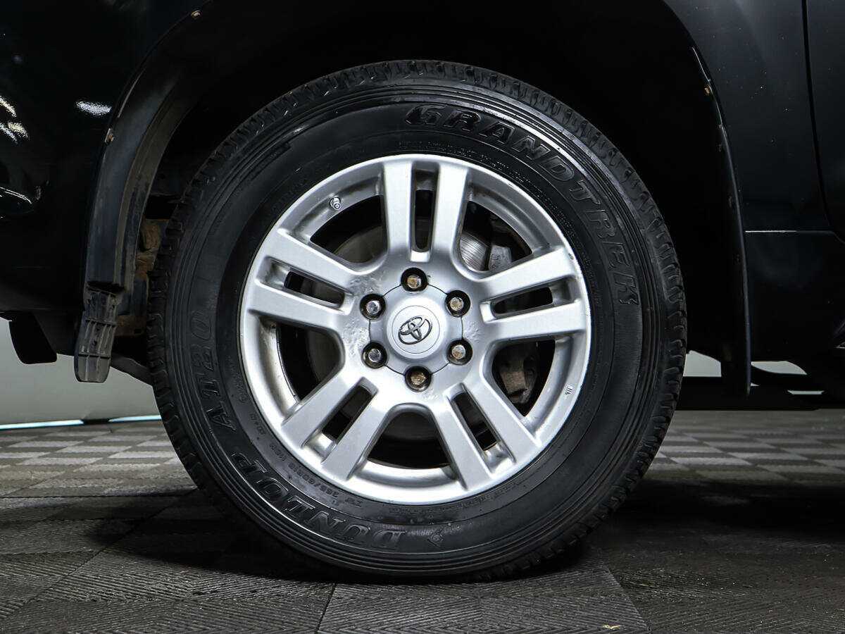 Toyota Land Cruiser Prado 2010 года с пробегом. Фото: #21