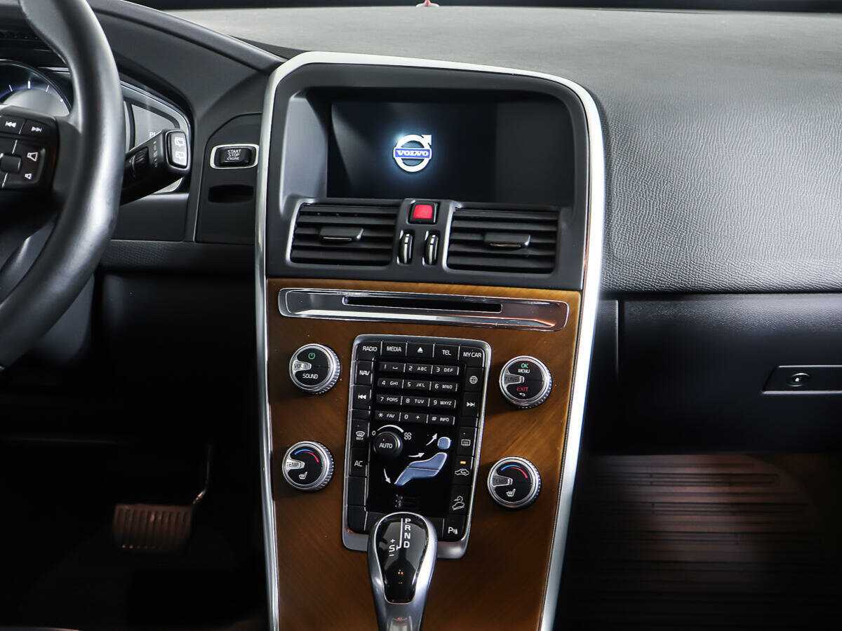 Volvo XC60 2015 года с пробегом. Фото: #11