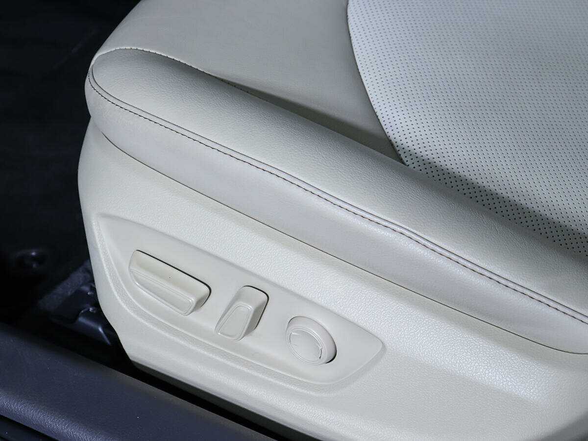 Toyota Camry 2019 года с пробегом. Фото: #17