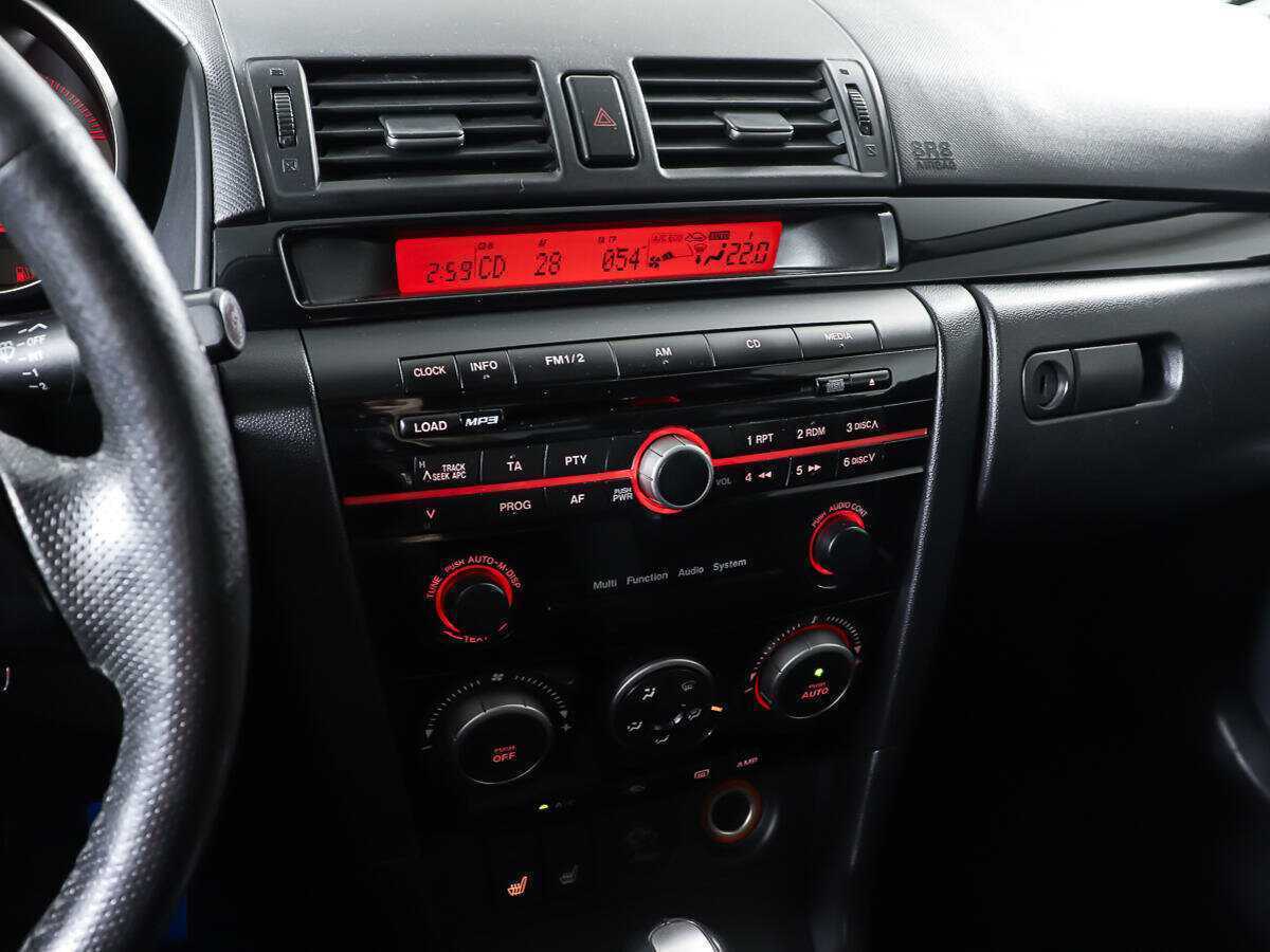 Mazda 3 2008 года с пробегом. Фото: #16