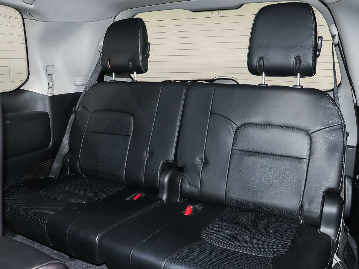 Toyota Land Cruiser 2012 года с пробегом. Фото: #10