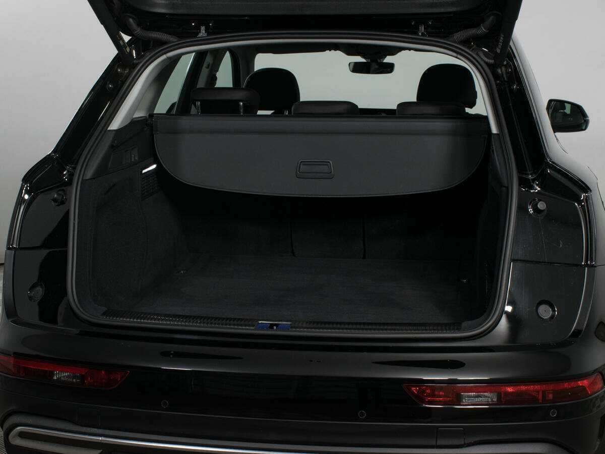 Audi Q5 2021 года с пробегом. Фото: #6