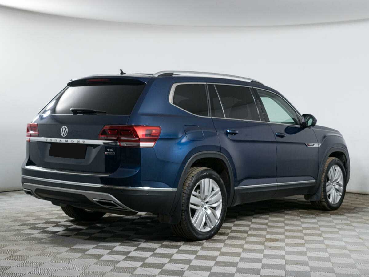 Volkswagen Teramont 2018 года с пробегом. Фото: #4