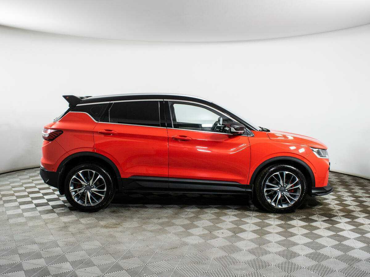 Geely Coolray 2023 года с пробегом. Фото: #3
