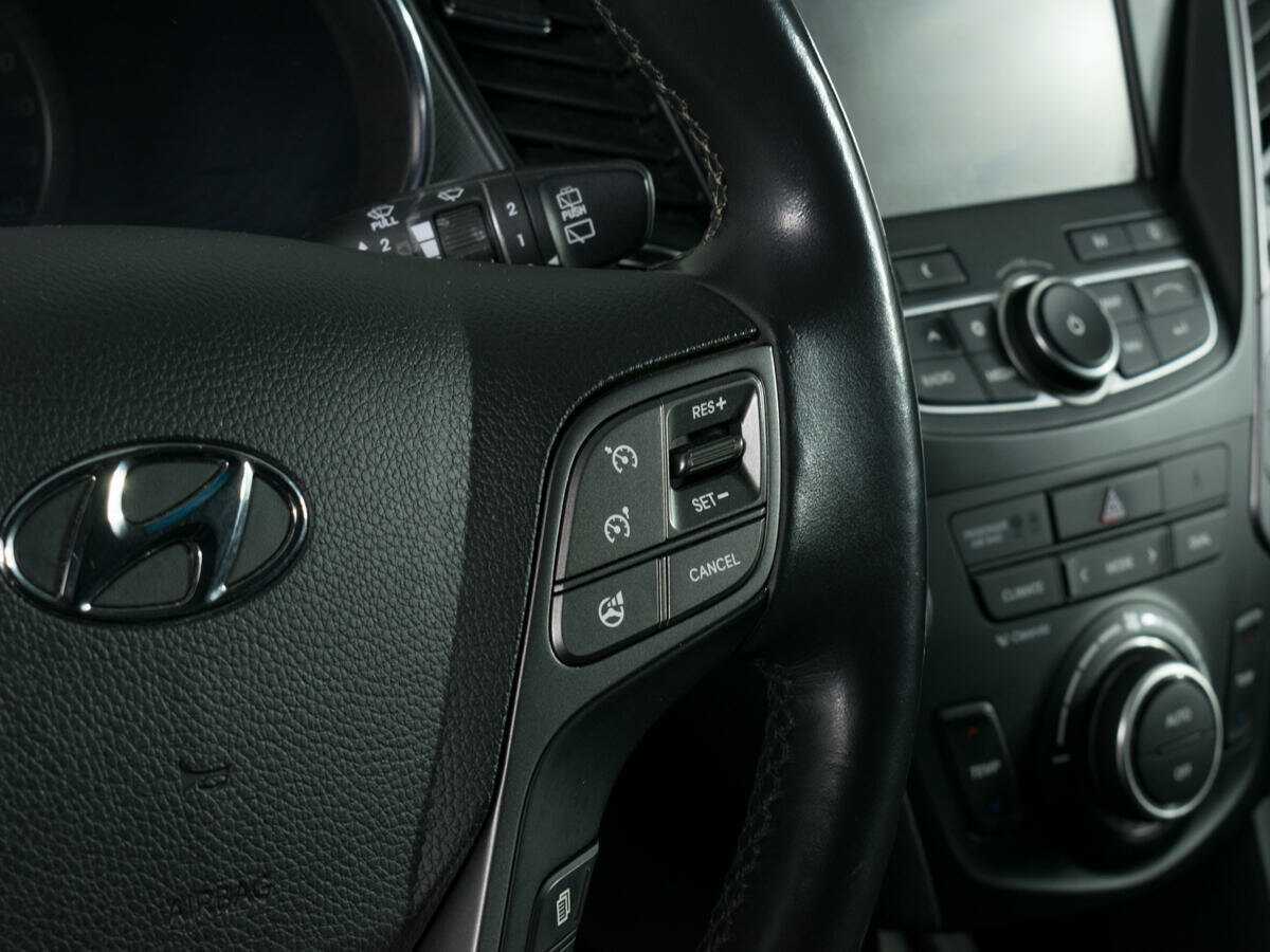 Hyundai Santa Fe 2014 года с пробегом. Фото: #14