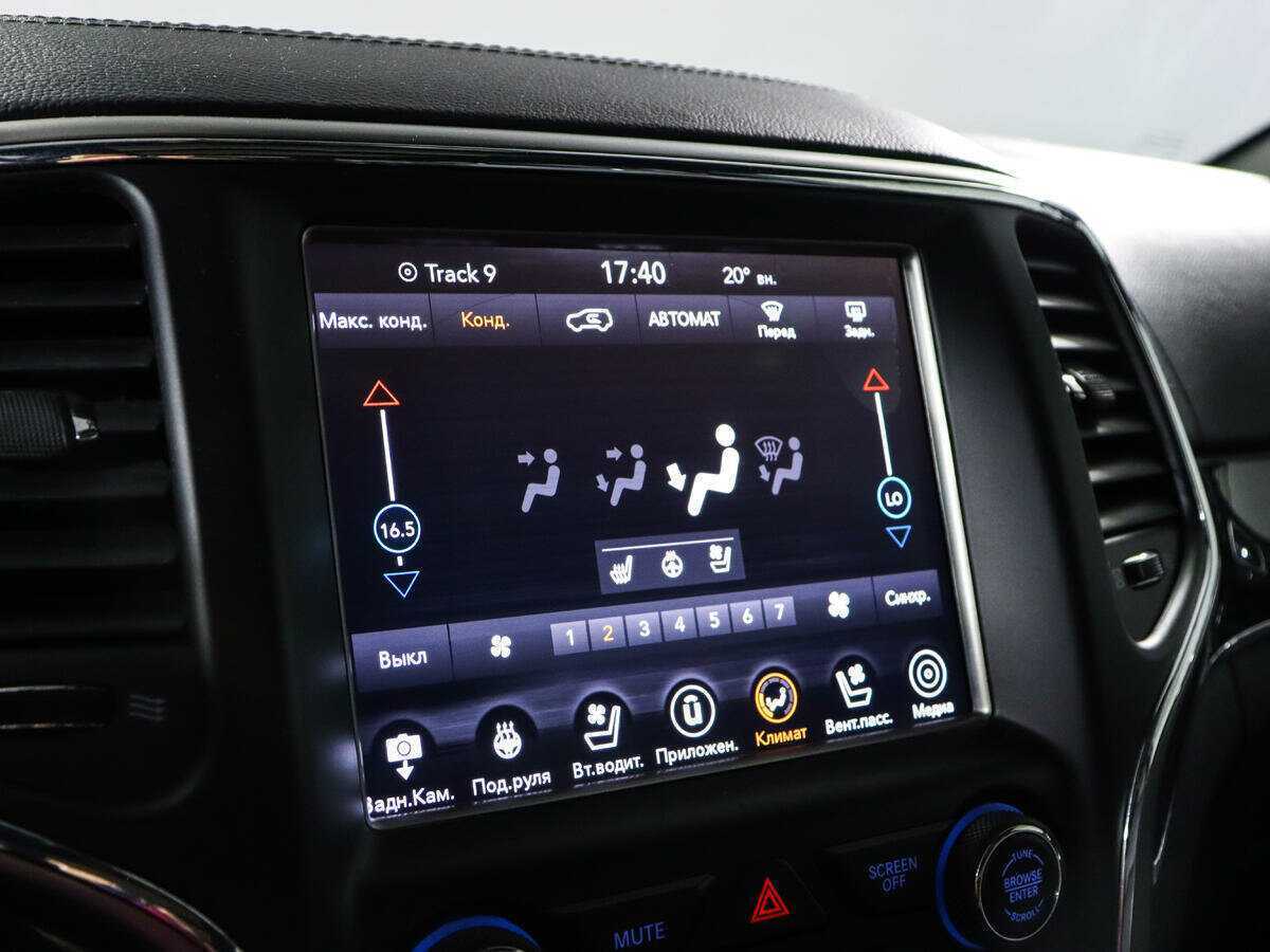 Jeep Grand Cherokee 2017 года с пробегом. Фото: #13