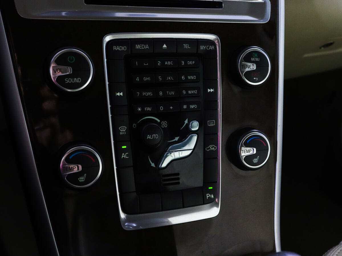 Volvo XC60 2011 года с пробегом. Фото: #13