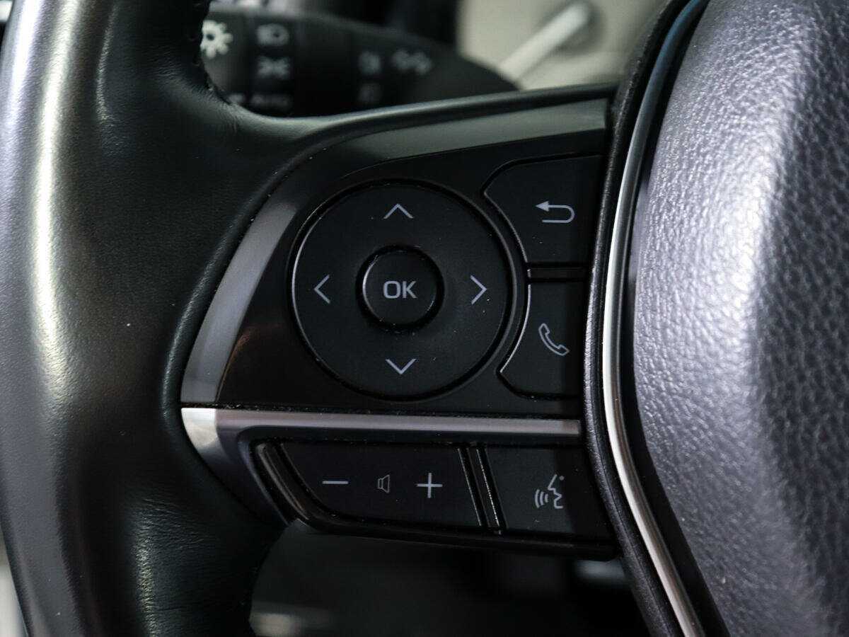 Toyota Camry 2021 года с пробегом. Фото: #17