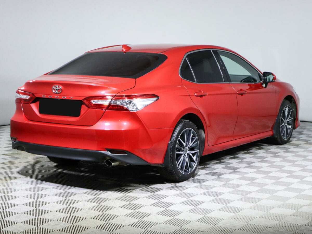 Toyota Camry 2021 года с пробегом. Фото: #3