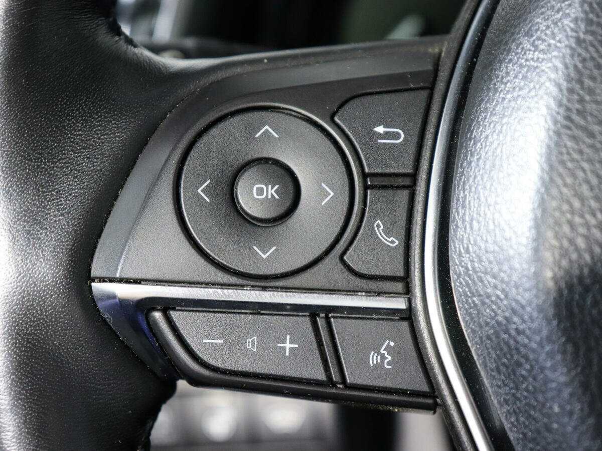 Toyota Camry 2021 года с пробегом. Фото: #14