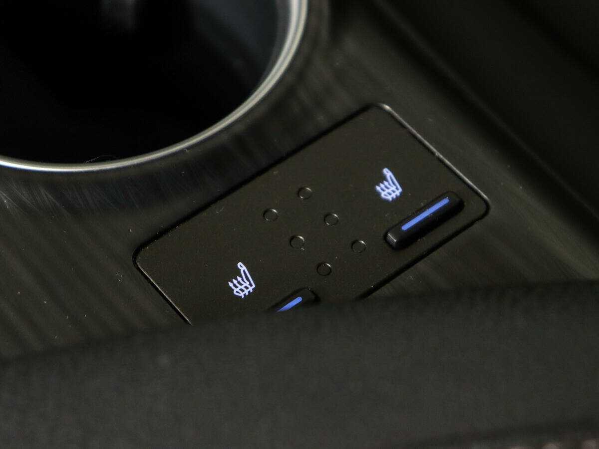 Toyota Camry 2021 года с пробегом. Фото: #17