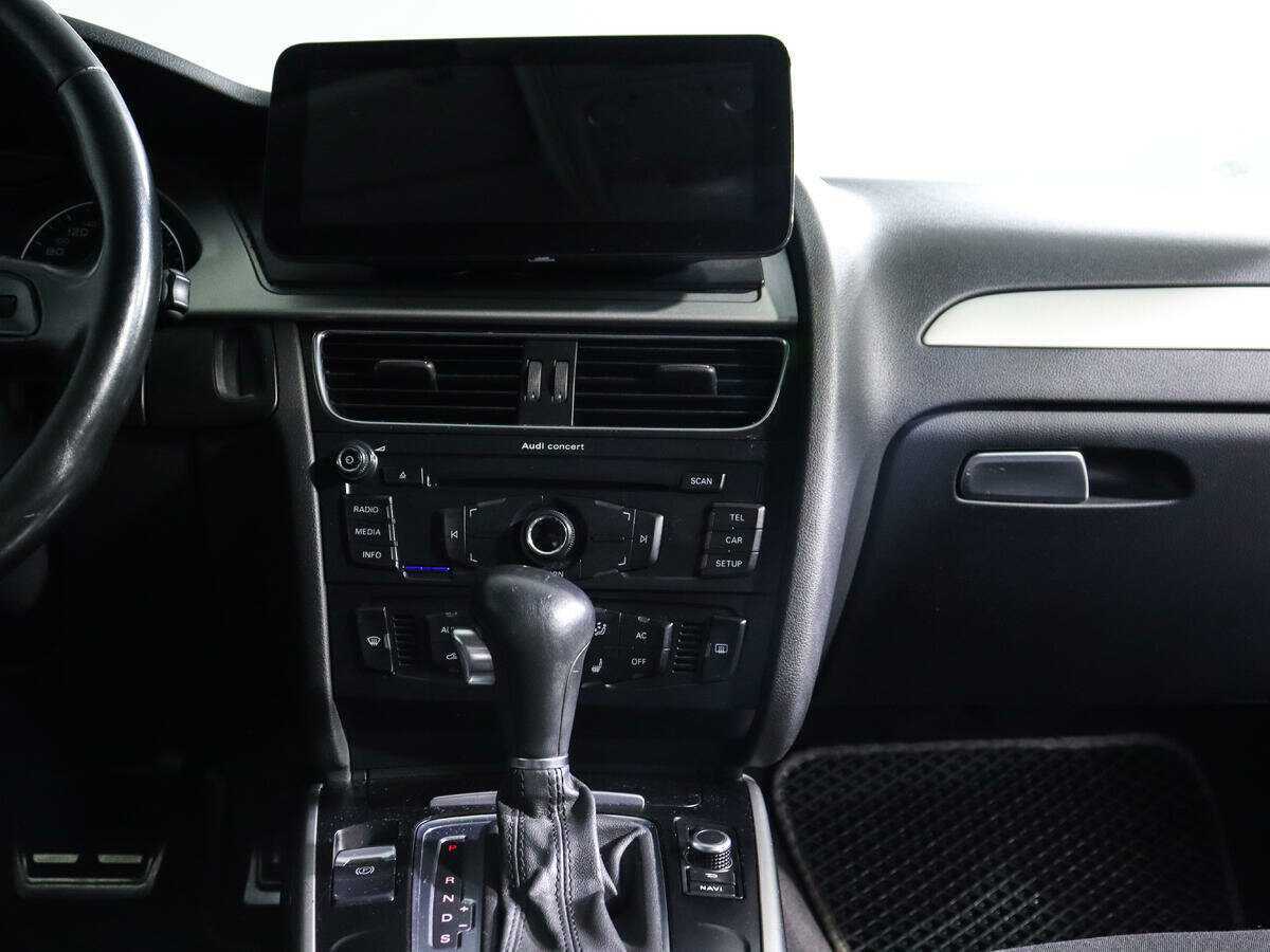 Audi A4 2009 года с пробегом. Фото: #10