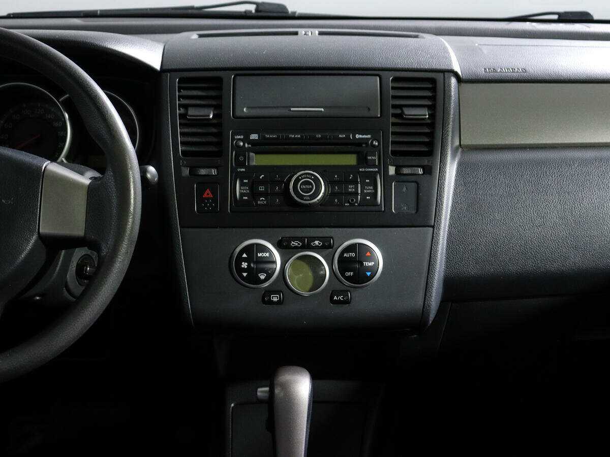 Nissan Tiida 2011 года с пробегом. Фото: #10