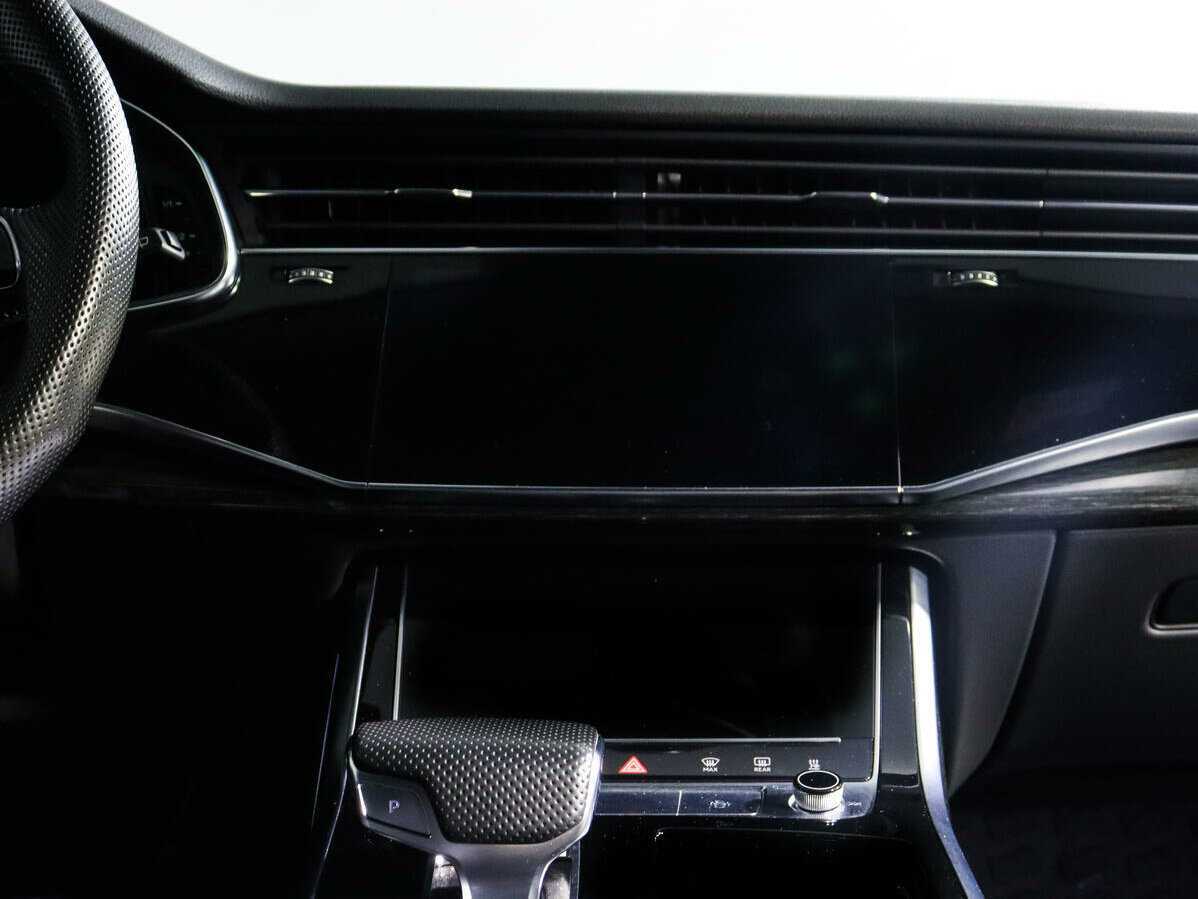 Audi Q8 2019 года с пробегом. Фото: #10