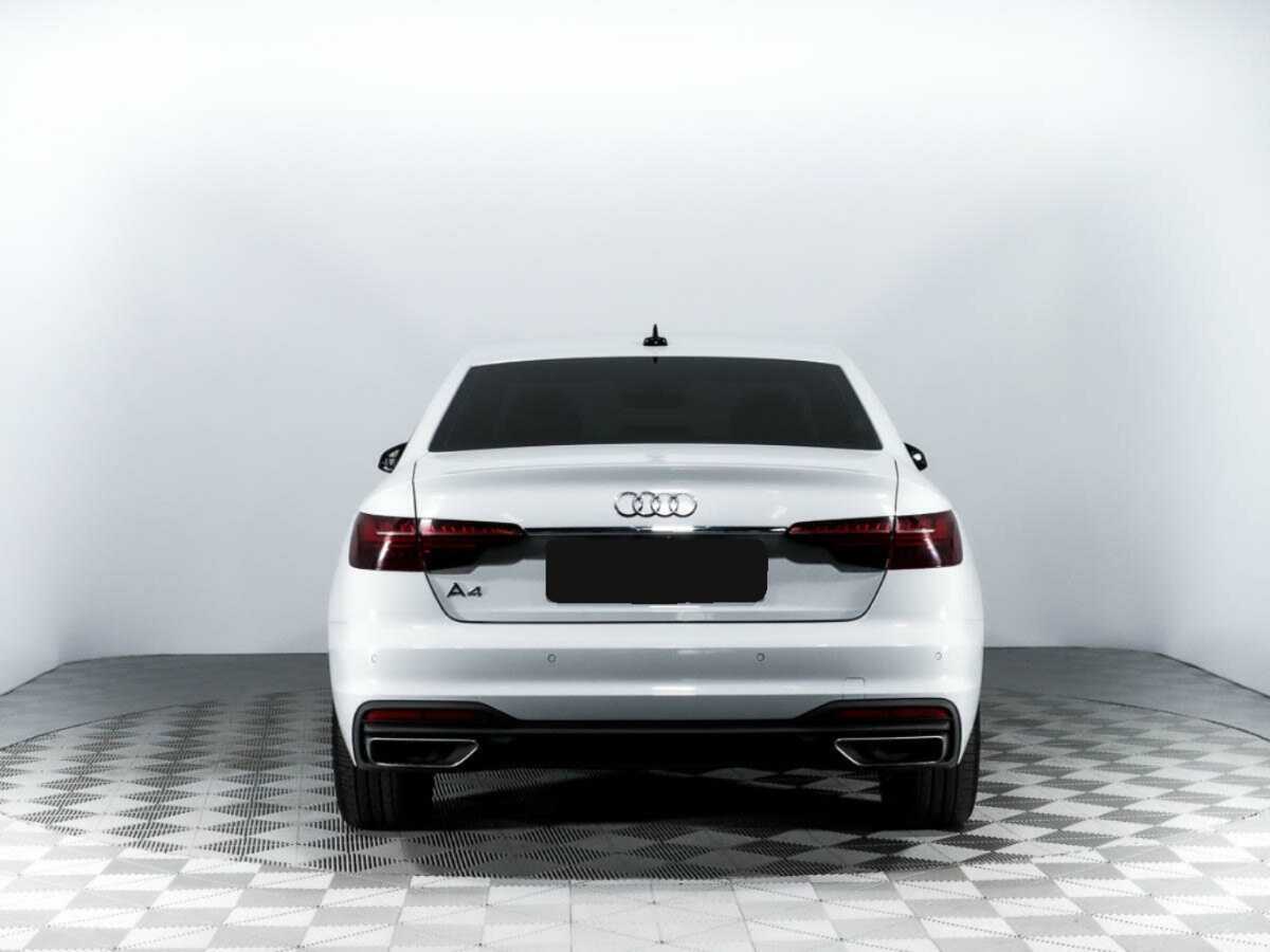 Audi A4 2021 года с пробегом. Фото: #5
