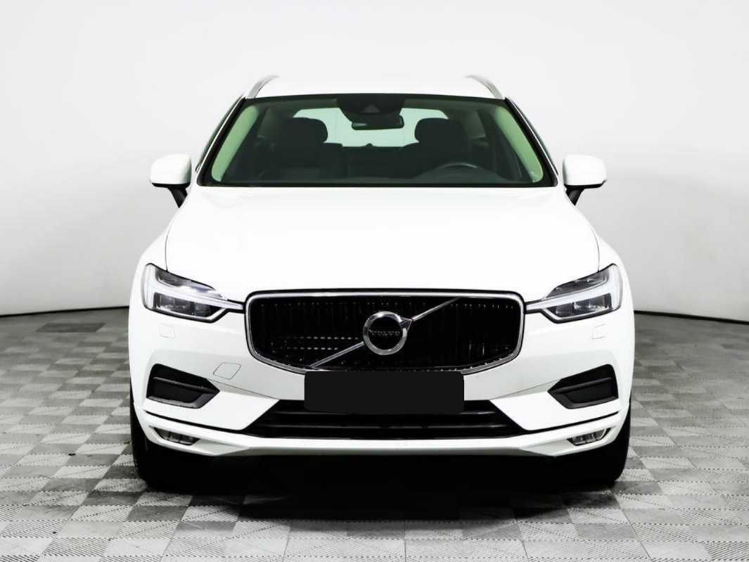 Volvo XC60 2019 года с пробегом. Фото: #1
