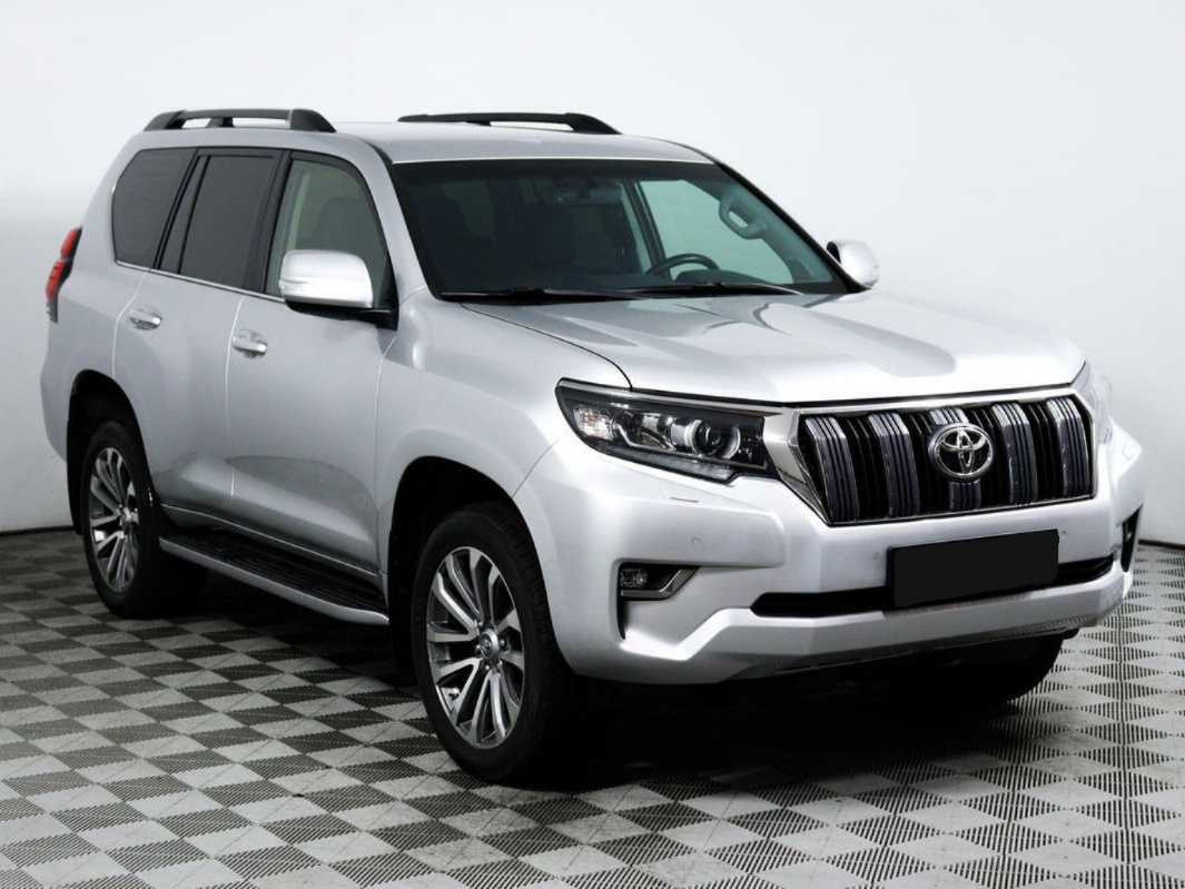Toyota Land Cruiser Prado 2017 года с пробегом. Фото: #2