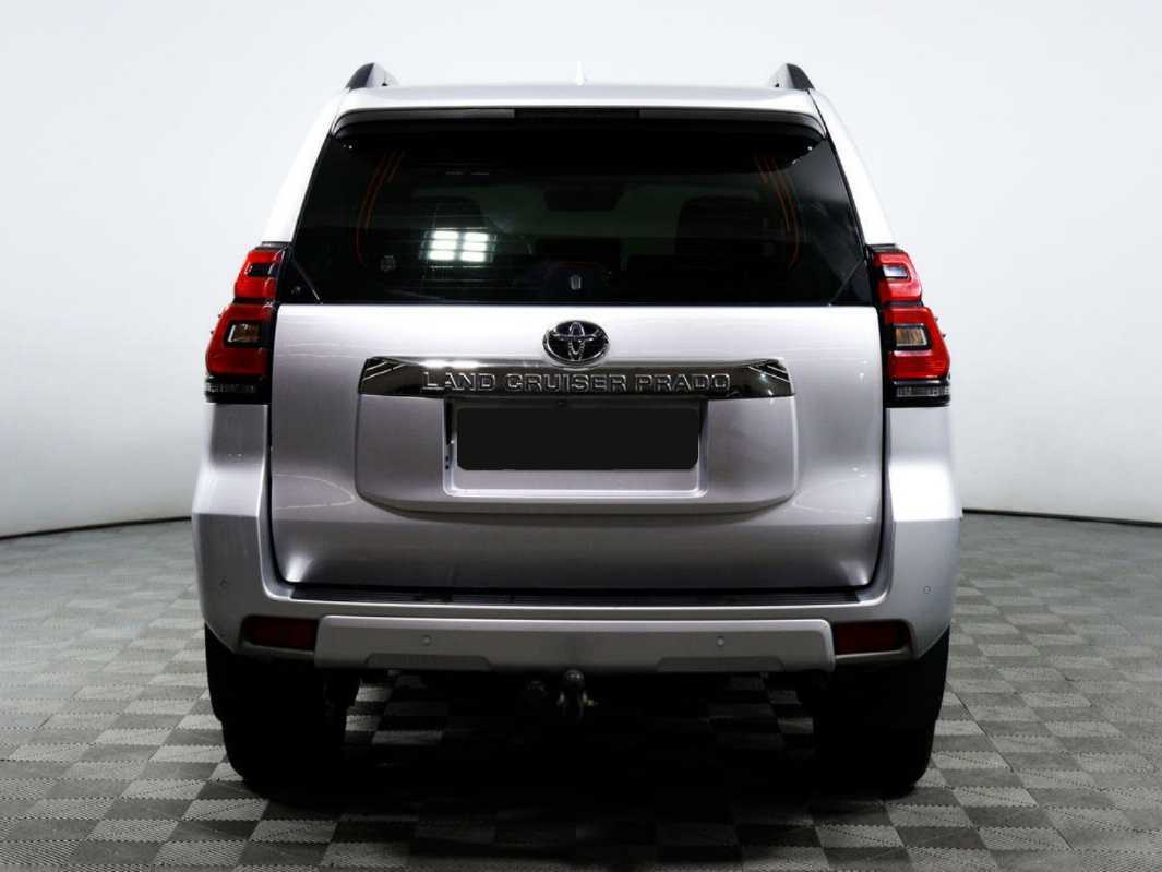 Toyota Land Cruiser Prado 2017 года с пробегом. Фото: #5