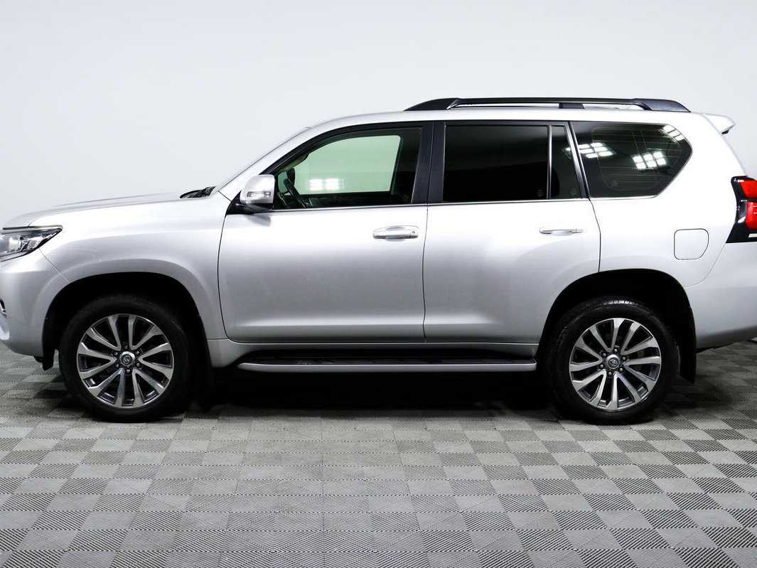 Toyota Land Cruiser Prado 2017 года с пробегом. Фото: #7