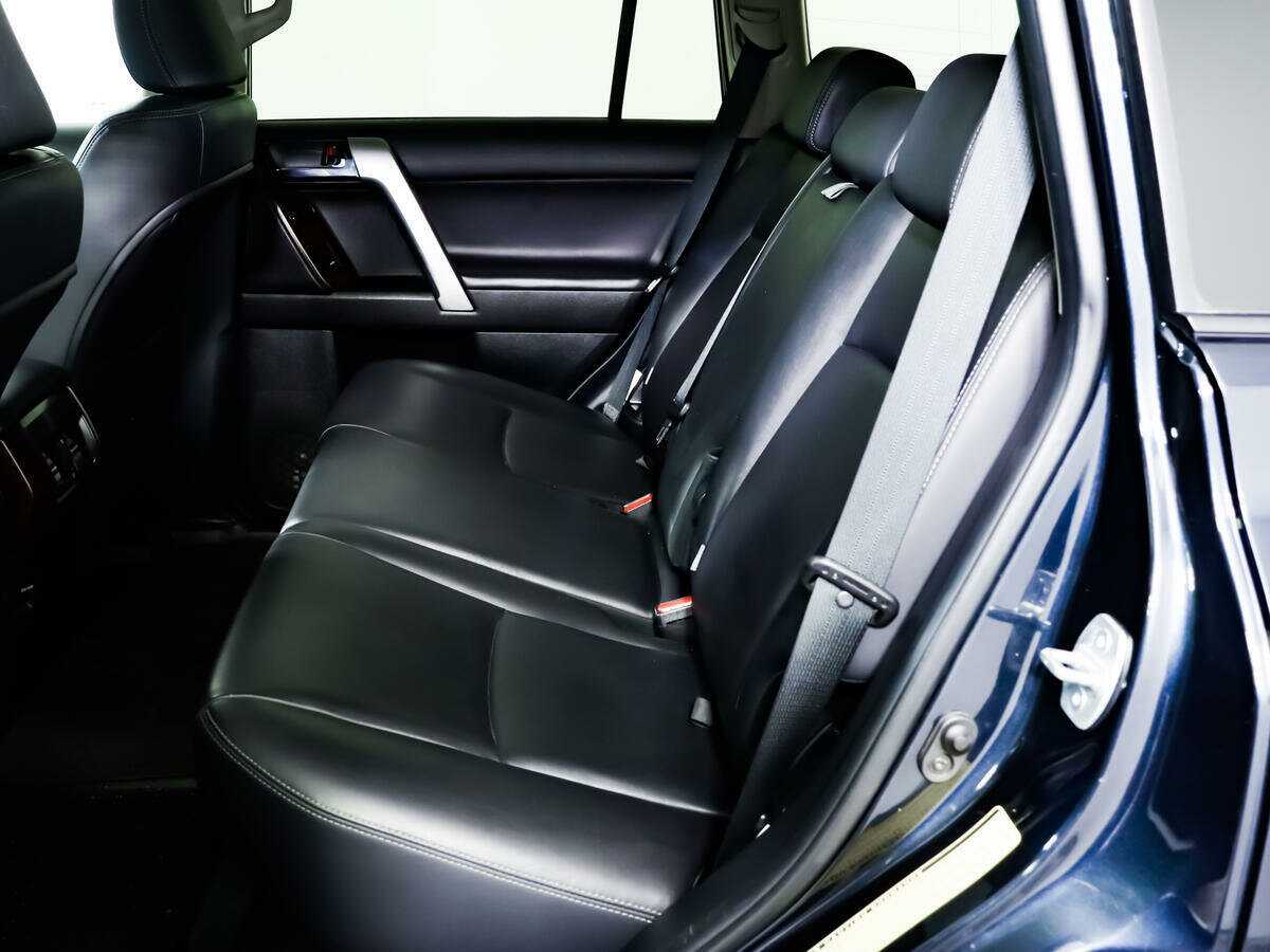 Toyota Land Cruiser Prado 2013 года с пробегом. Фото: #11