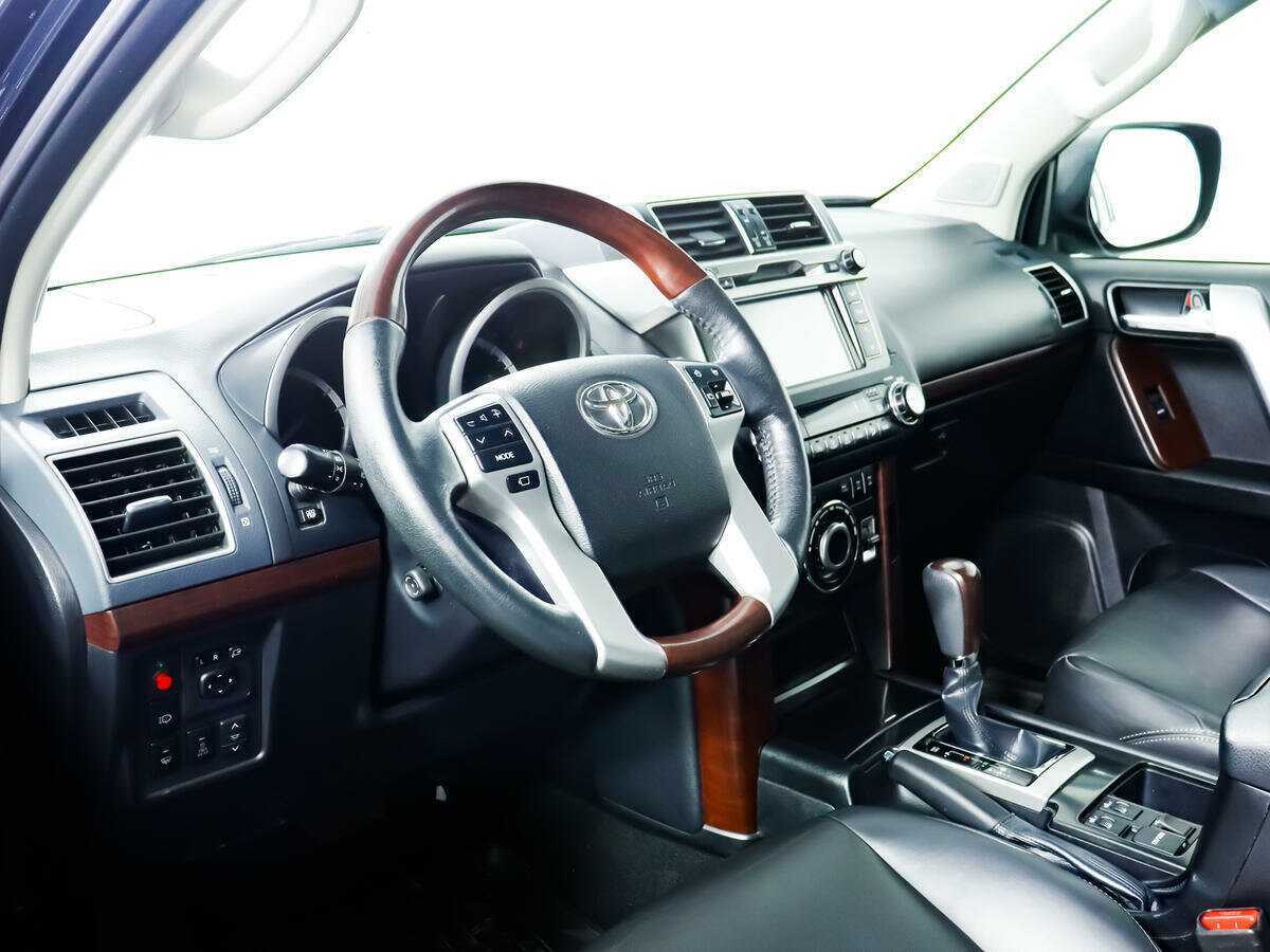 Toyota Land Cruiser Prado 2013 года с пробегом. Фото: #12
