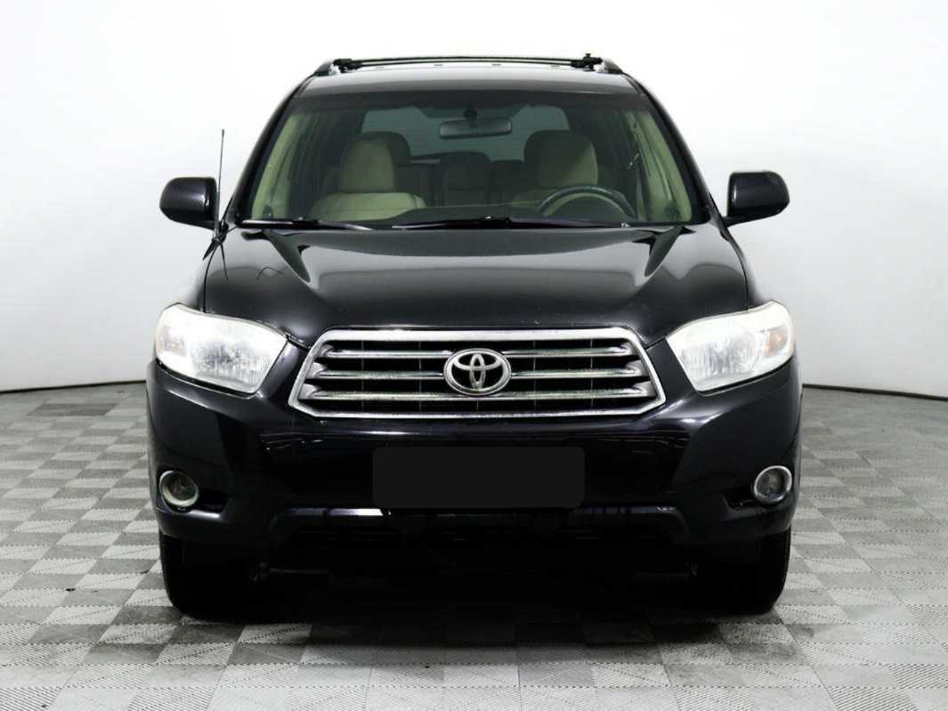 Toyota Highlander 2010 года с пробегом. Фото: #1